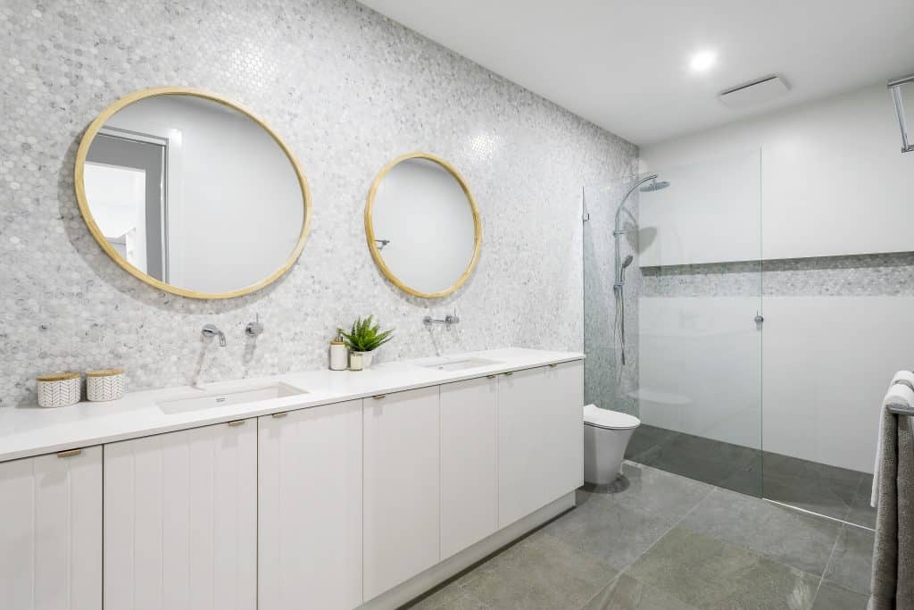 Modern bathroom design, Victorian home builders - RyconBG